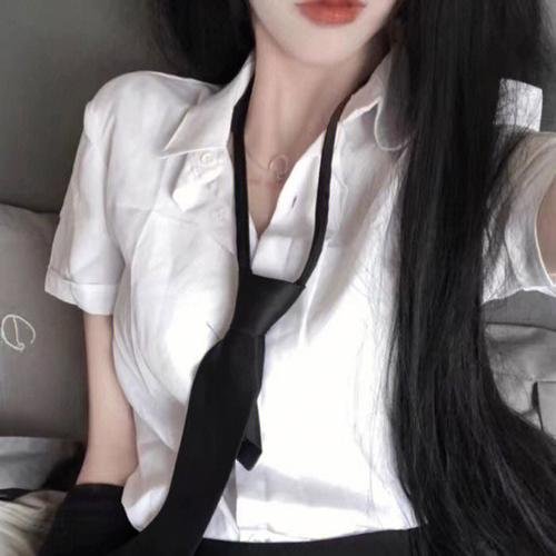 鲨人魔 高清封面